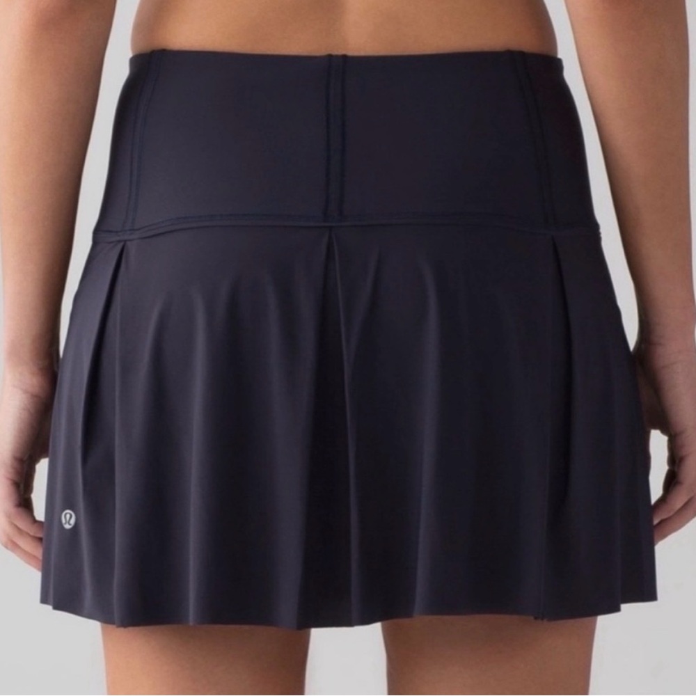 Lululemon Pace Navy Blue Skort. Size 8. - Picture 2 of 6